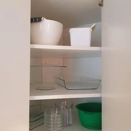Corner With 2 Bedrooms In The Middle Of The Centre Apartment