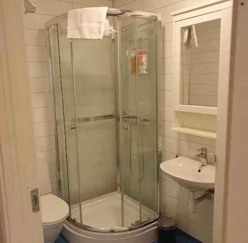 Corner With 2 Bedrooms In The Middle Of The Centre